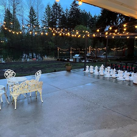 Private Lake House Puyallup Exterior photo