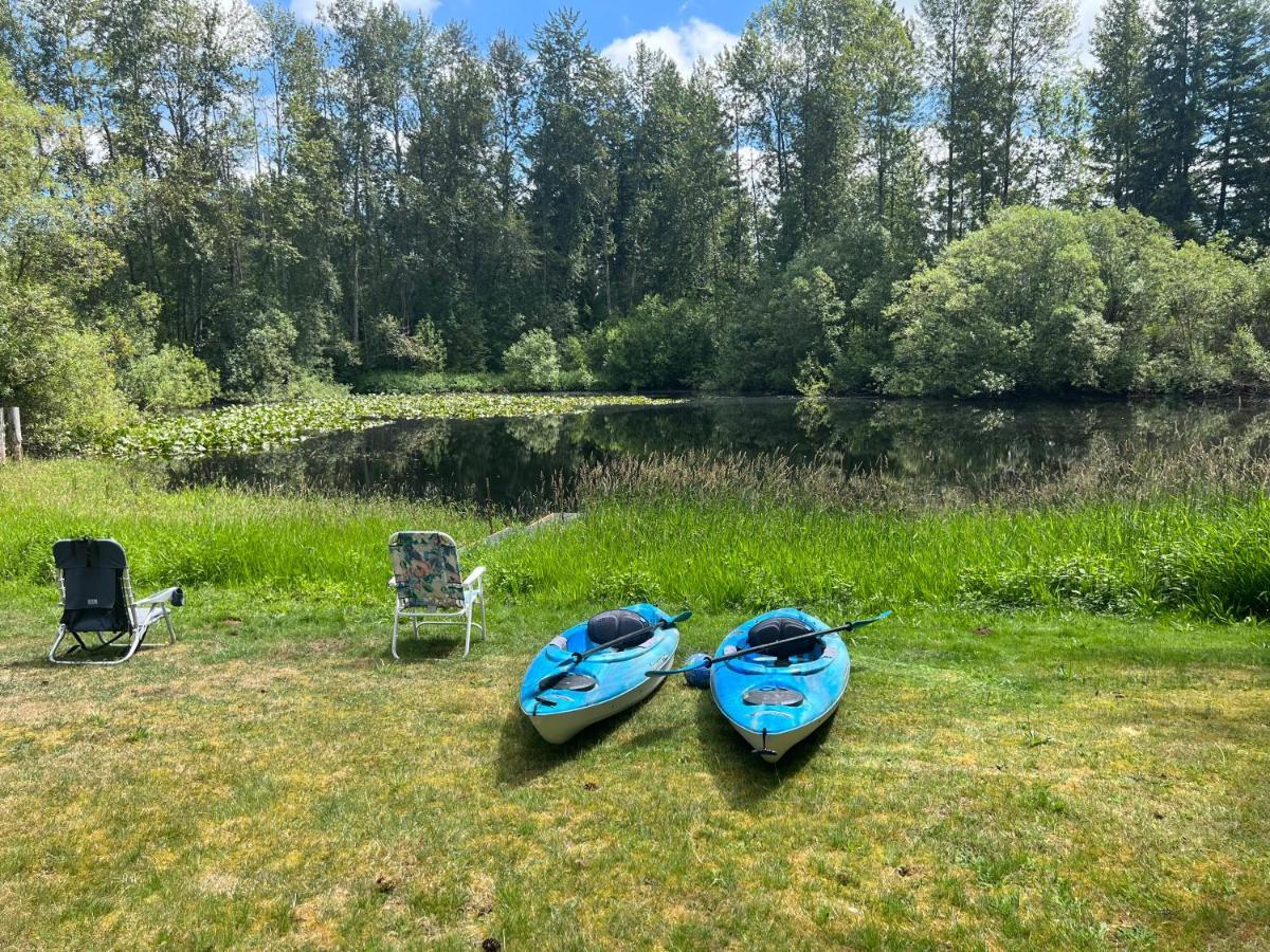 Private Lake House Puyallup Exterior photo